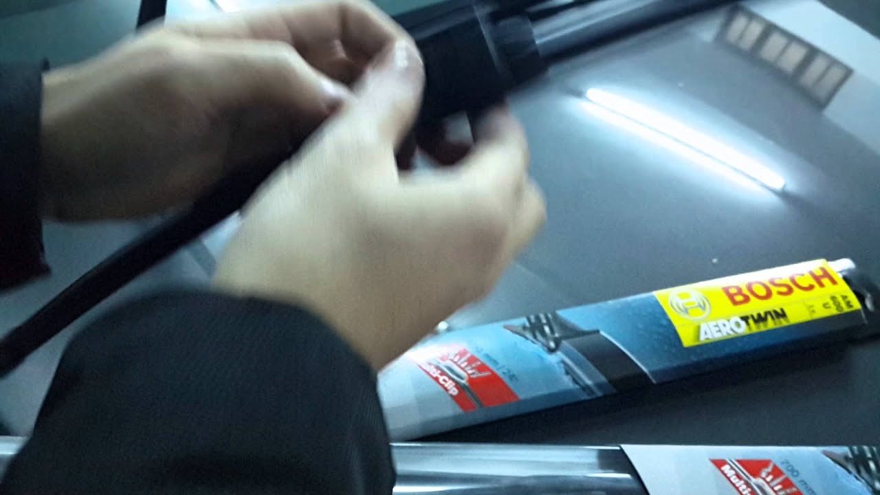How to Replace Bosch Aerotwin Windshield Wipers - Opel Astra J