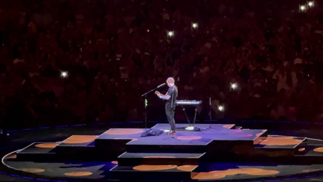 [4K] Ed Sheeran - Shape Of You Live In Singapore 2024