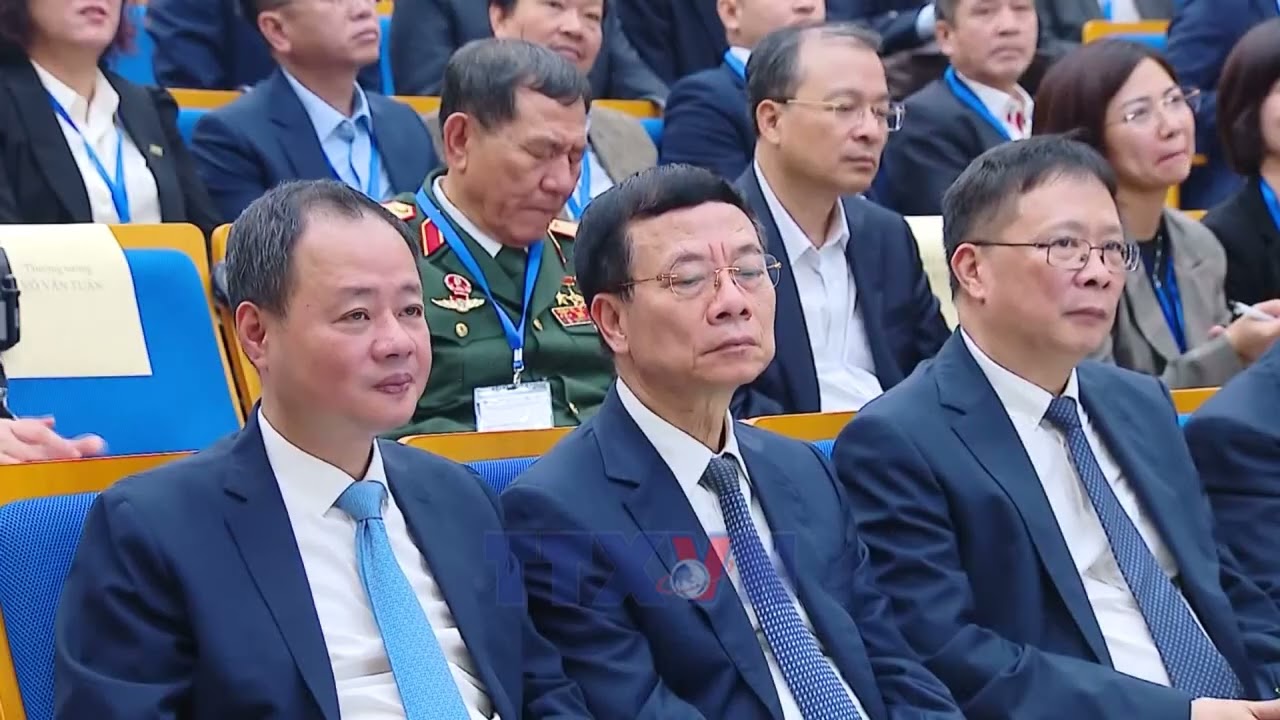 Премьер-министр призывает к ускоренному развитию космических технологий во Вьетнаме.