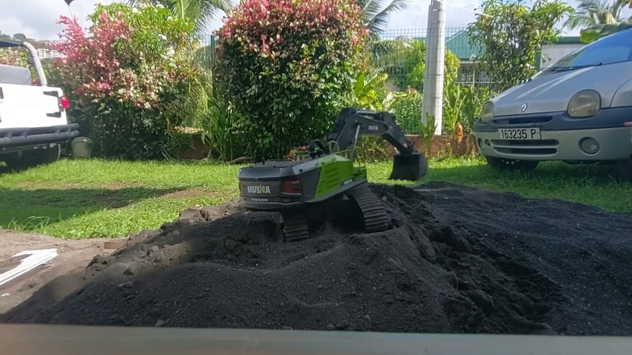 Heavy machines this sunday !