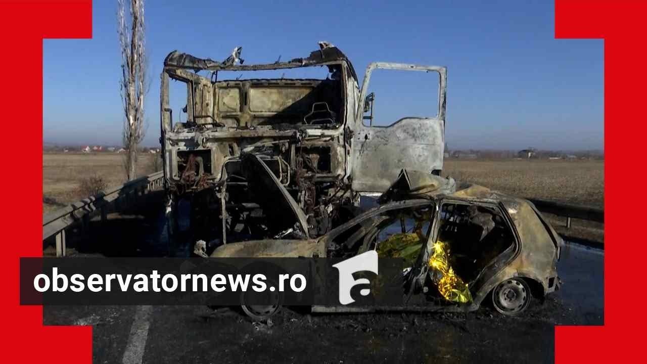 Doi tineri, de 16 şi 21 de ani, au murit în accidentul din Galaţi. Şoferul avea permis de 3 luni