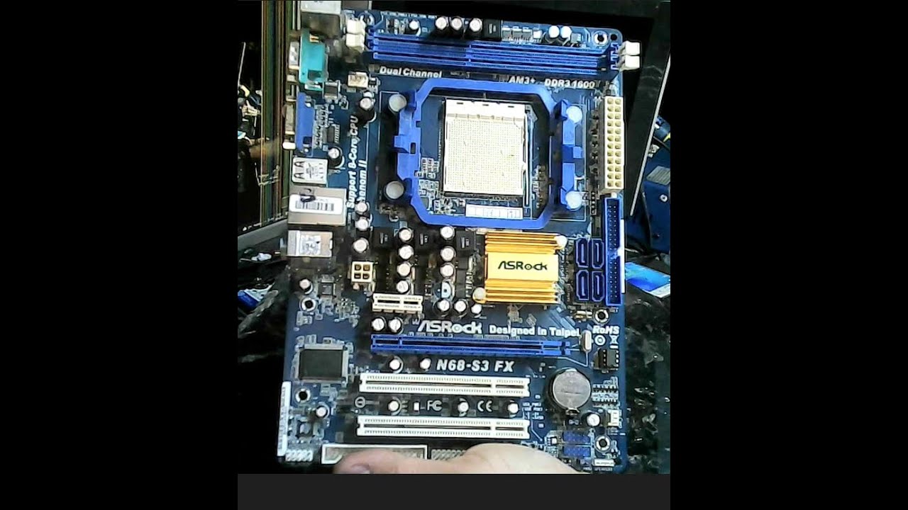 PLACA MÃE  AMD AM2 AM3 AM3 + FX , NÃO LIGA SE NÃO TIVER A MEMÓRIA CORRETA NÃO JOGUE A PLACA FORA