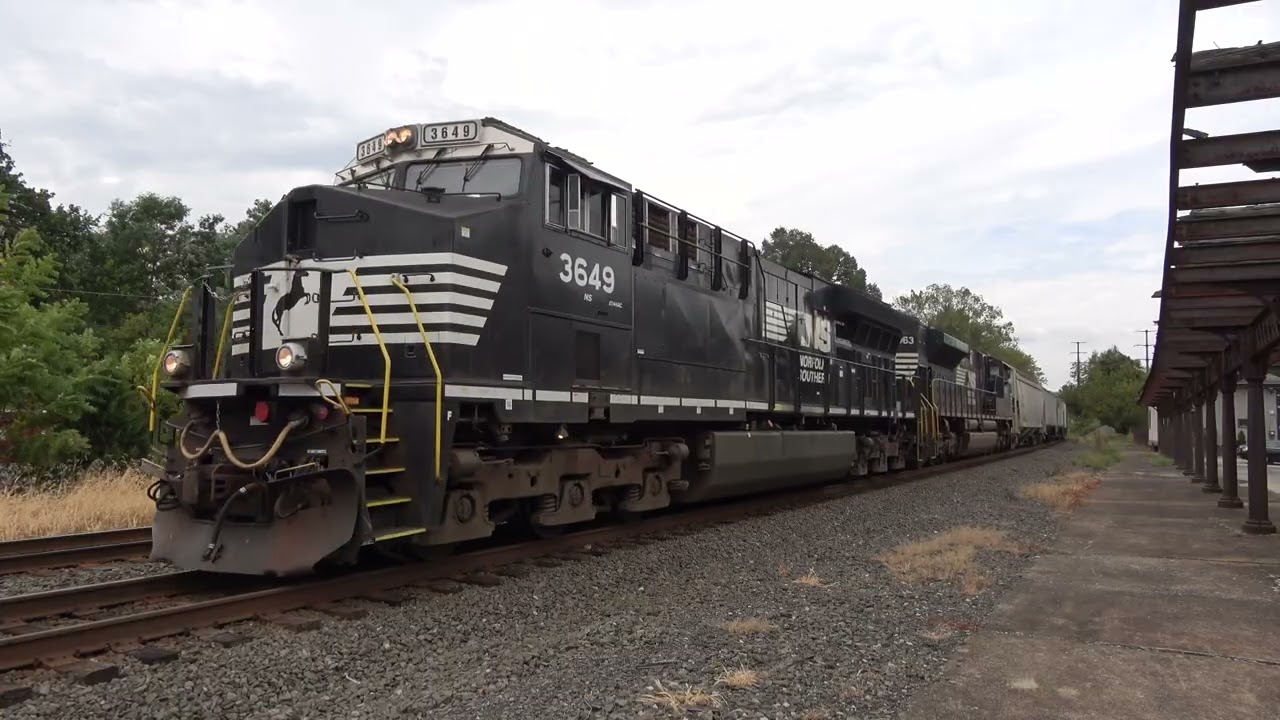 NS Harrisburg Line Action At Richland & Wernersville