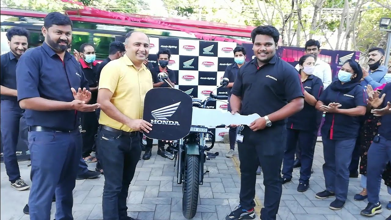 honda bigwing staff delivered hness anniversary edition #bigwingcalicut