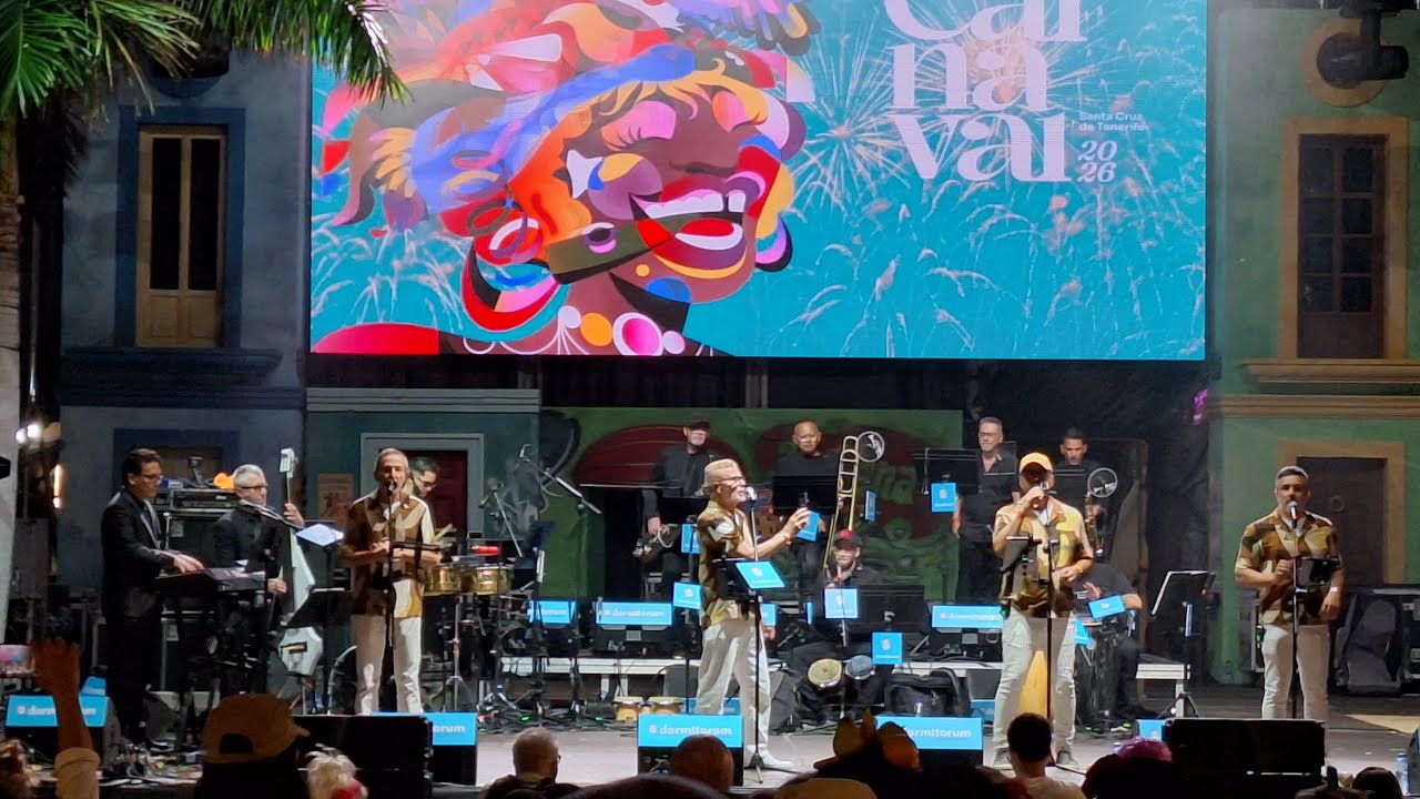 ¡Antonio videos  en Directo   Carnaval de Tenerife ( Fin del Carnaval  )