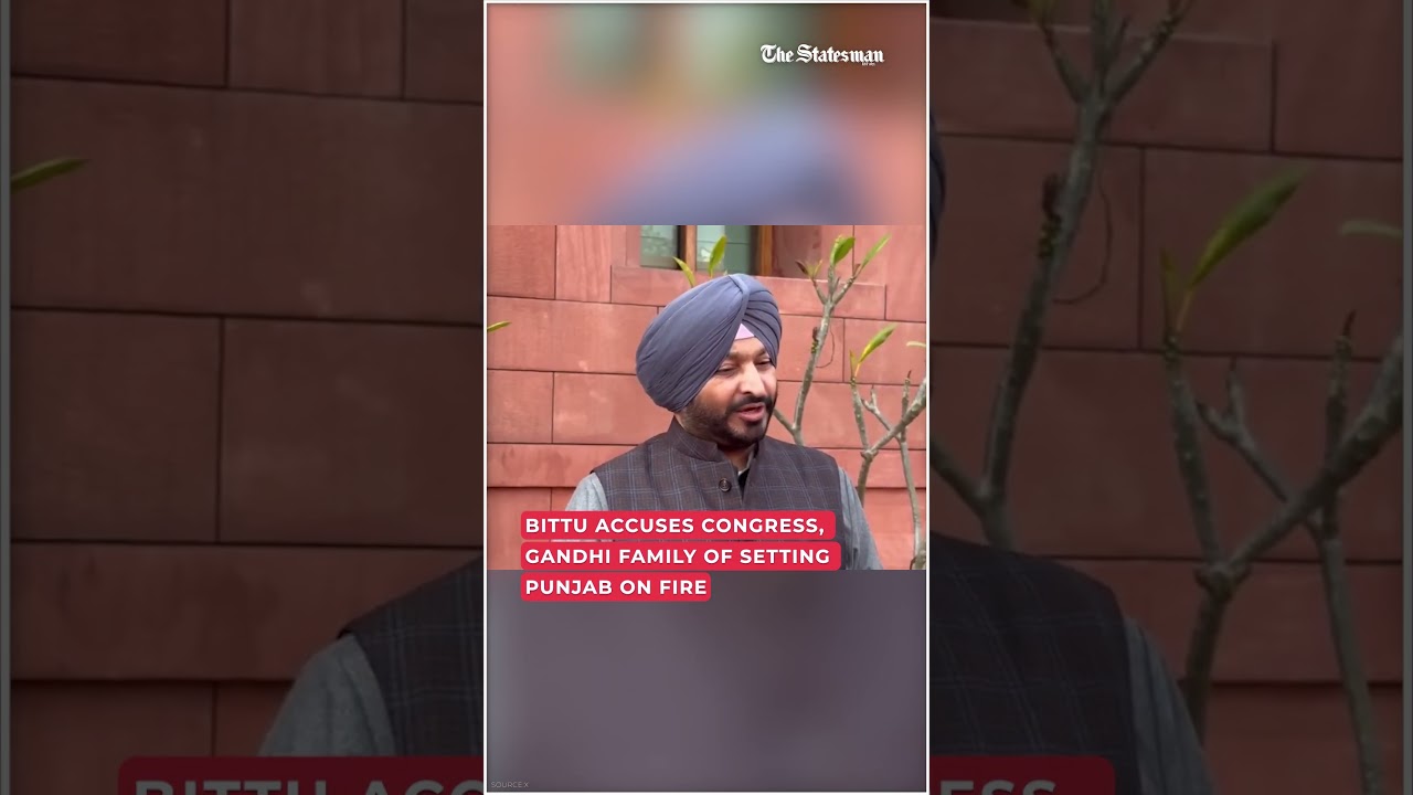 Rahul Gandhi–Ravneet Bittu Clash Outside Parliament Sparks Massive Political Row | 