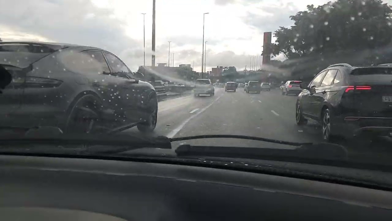 Passando pela a maginal Tietê sentido a cidade de Indaiatuba SP 