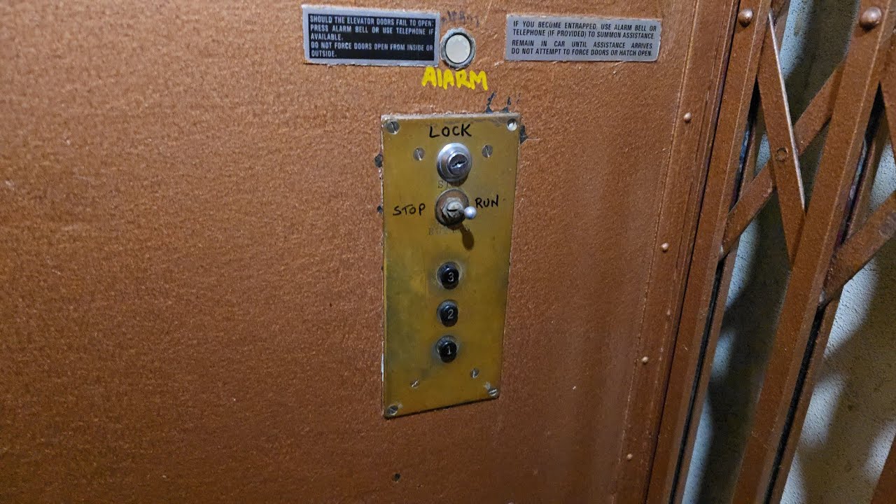 AWESOME! Antique 1924 Otis Traction Elevator at Historic Paramount Pictures House Los Angeles, CA