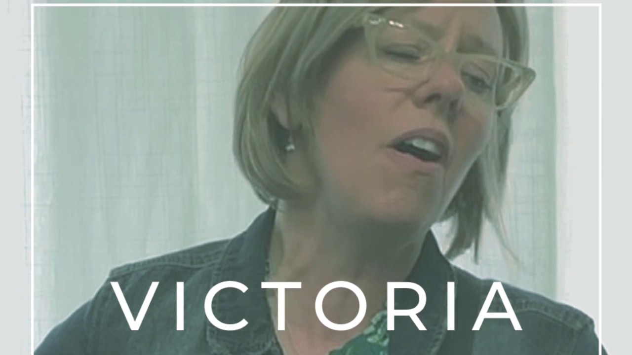 Victoria Storm songwriter and house concerts