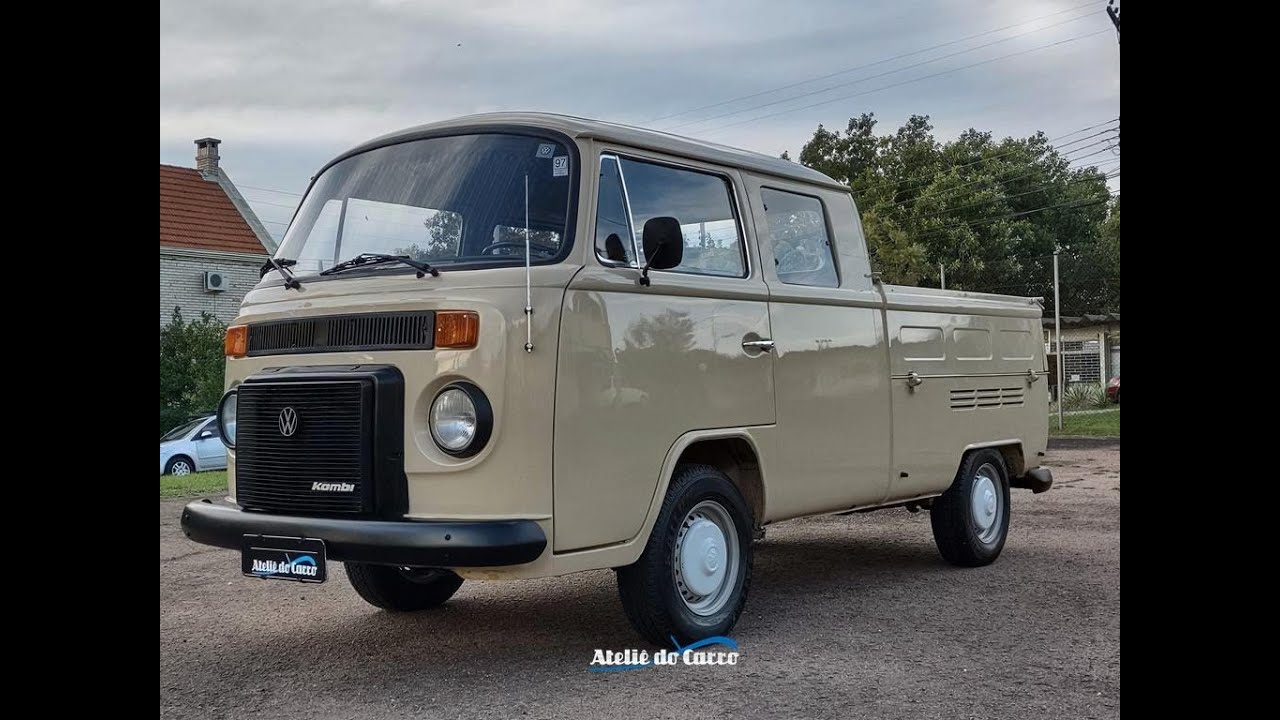 Kombi Pick-up Cabine Dupla 1982 com motor AP 1.6.