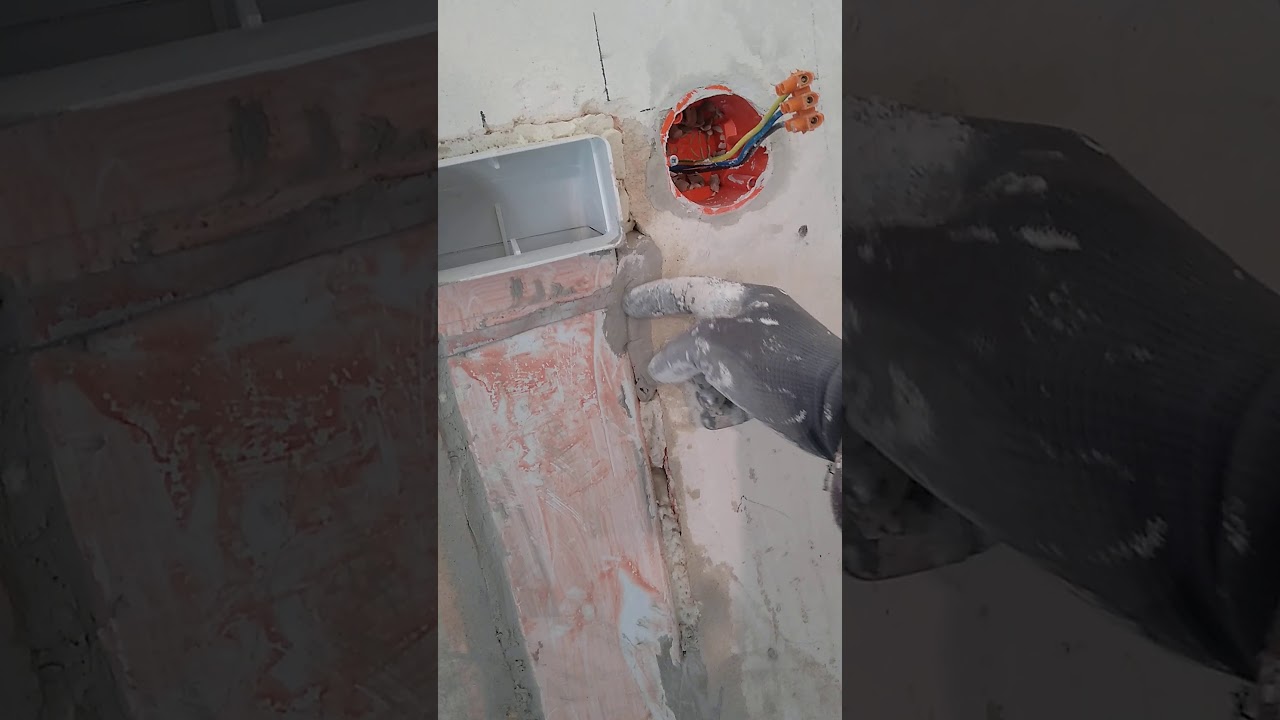 Jak zrobić tunel dla kabli pod telewizor wiszący na ścianie