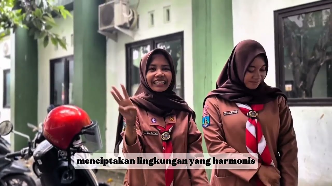 Gotong Royong, Kunci Kebersihan dan Kebersamaan | Tugas Sosiologi Kelompok 3