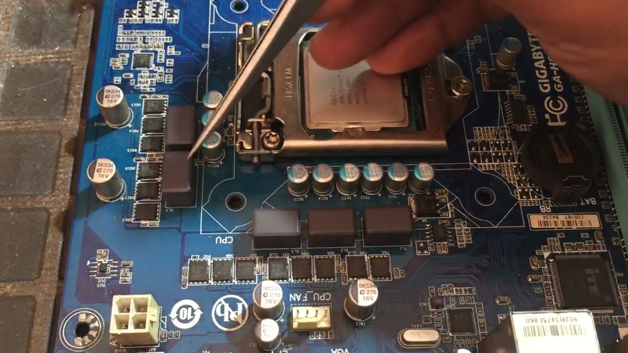 VCC Core pada motherboard PC, komputer