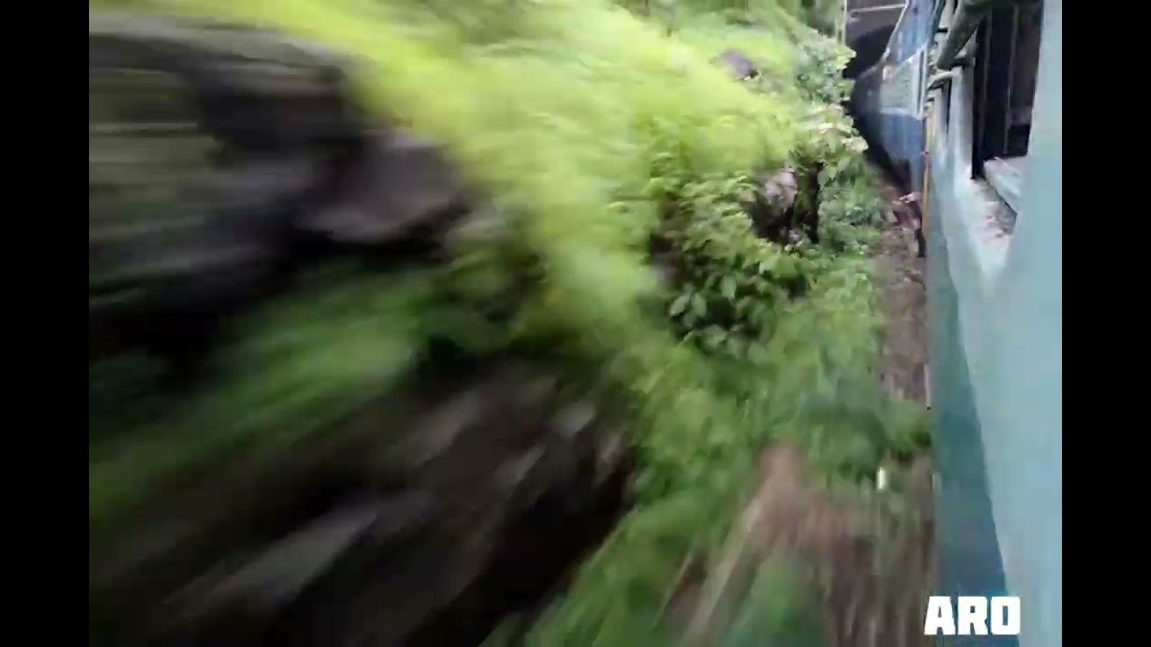 Satisfying Train crossing watering Tunnel..#india #mumbai