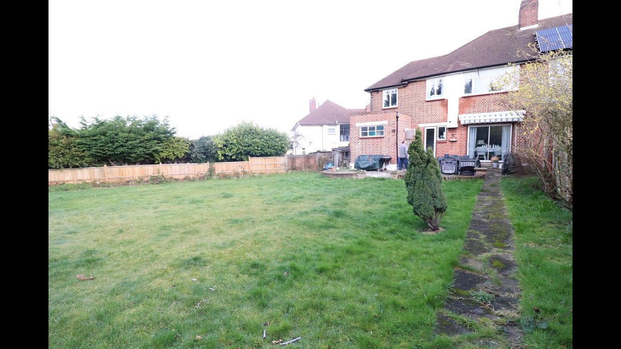 Domonic Drive, New Eltham, London SE9, Guide Price: &pound;2,000 - &pound;2,200 PCM, Call 02034222333