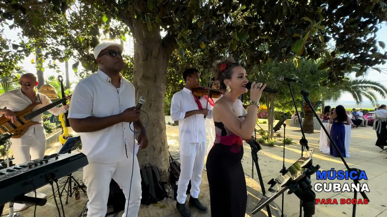 YO VIVIRÉ – (Celia Cruz) en vivo | Música Cubana para Bodas