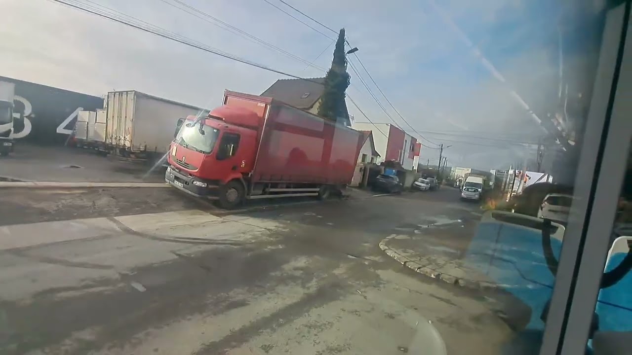 T'Bus1: Gare du Vert Galant RER, Aéroport CDG 1 Roissypole en Iveco Urbanway 12 mètres CNG C9 IDFM 