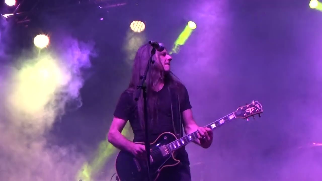 Tierra Santa - Indomable