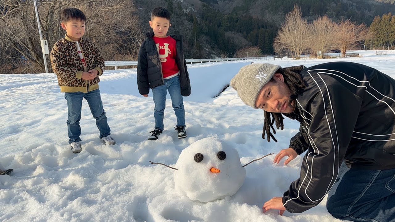 子供が一生懸命作った雪だるま潰させてみた【ドッキリ】