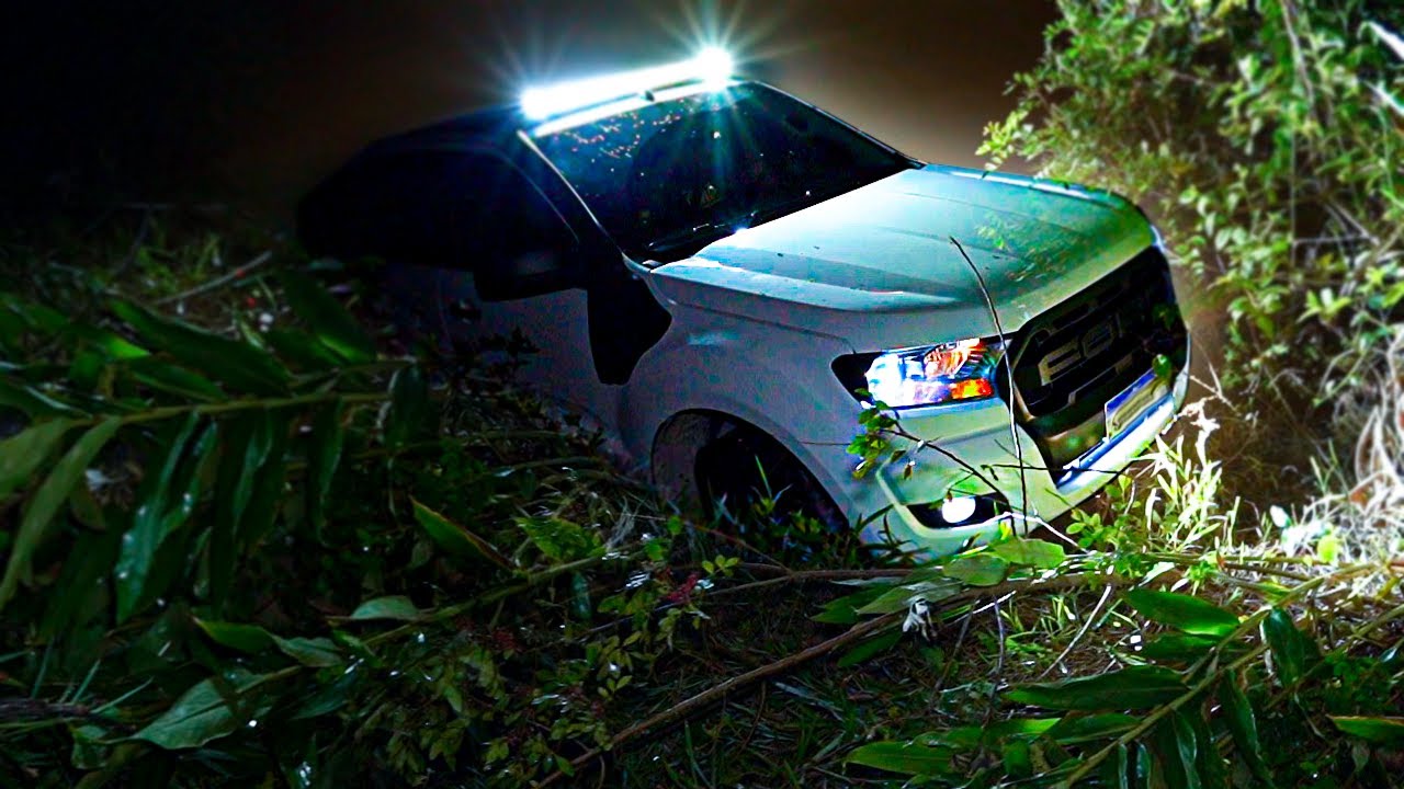 ENTREI NA FLORESTA DE FORD RANGER!