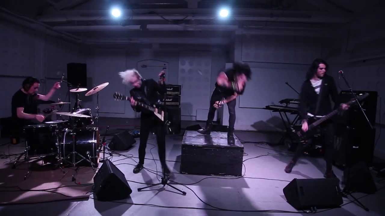 Ashestoangels - Chases