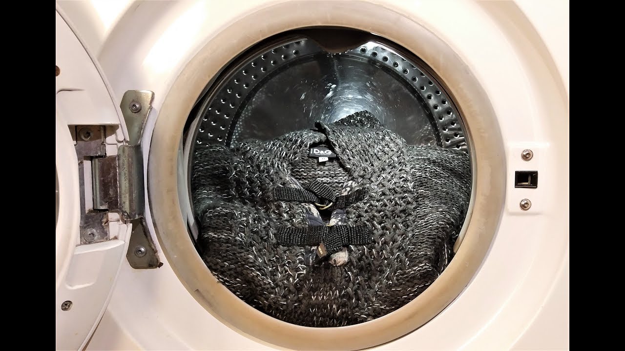 Experiment - Wool Sweater - in a Washing Machine - centrifuge