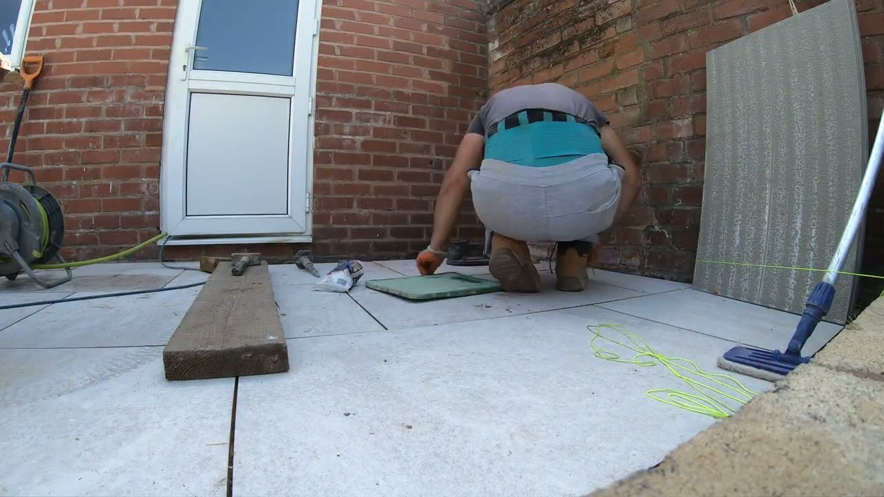 4k white 'stonehenge' porcelain patio.