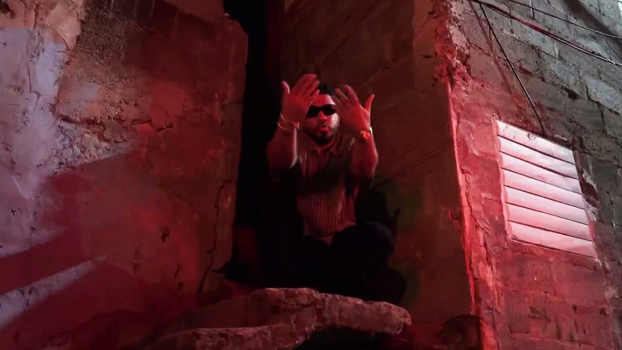 I.D.Y. - UN BANDOLERO (Video Oficial)