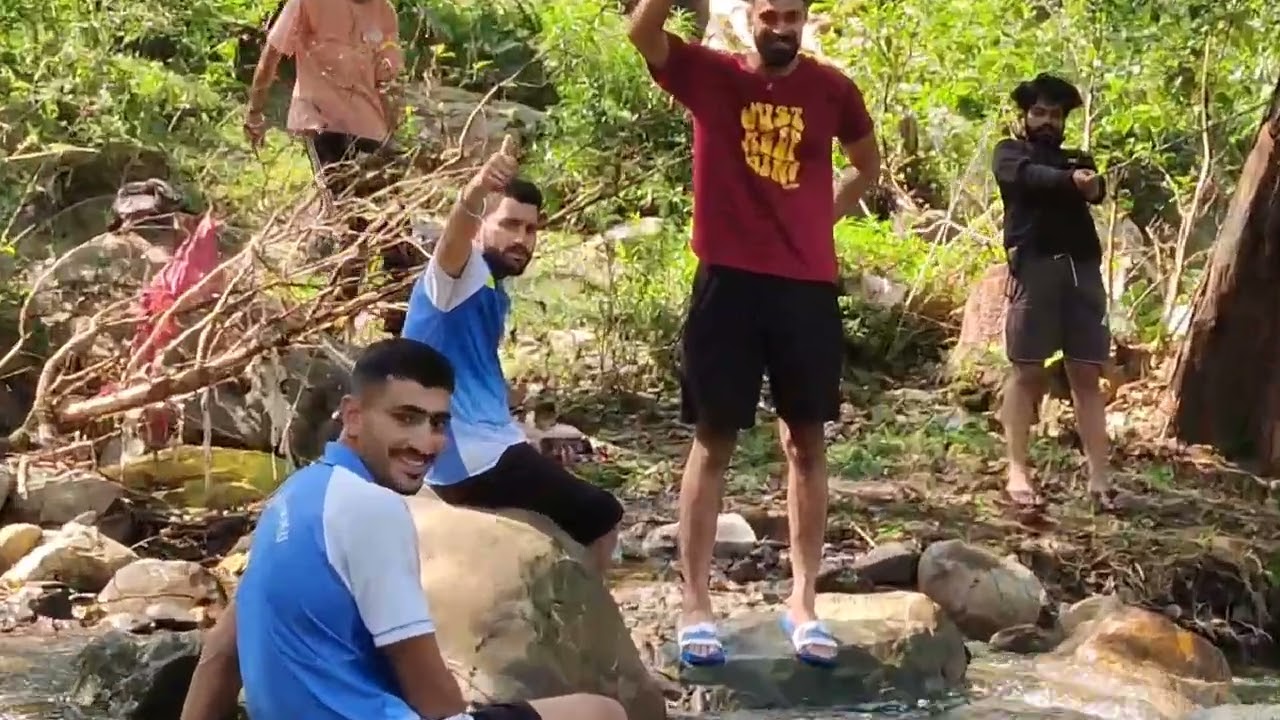 River crossing 😱😱😱 on camp....4th vlog...B.p.ed / M.p.ed fun with seniors 😆😆