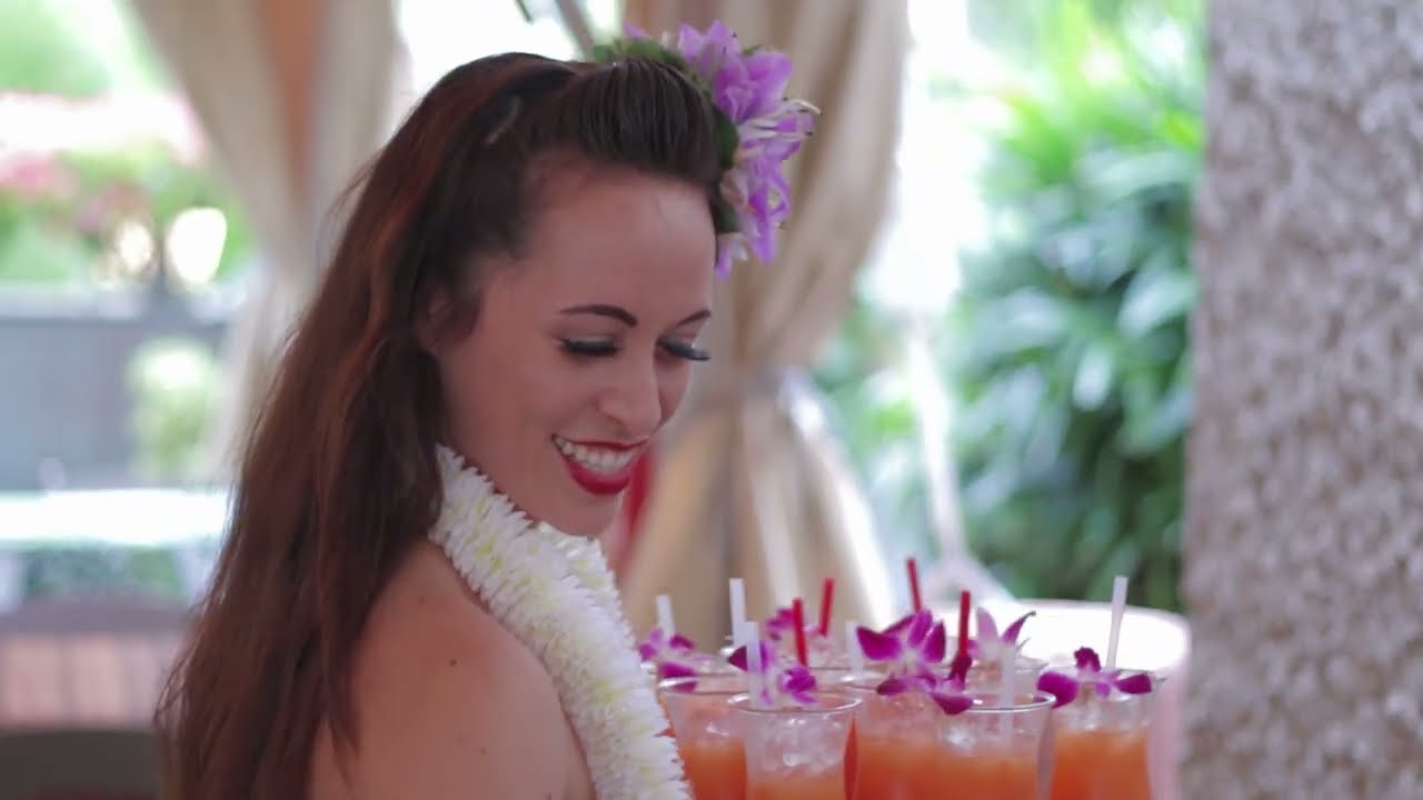 Oahu Luau Dinner and Show | Rock-A-Hula Waikiki