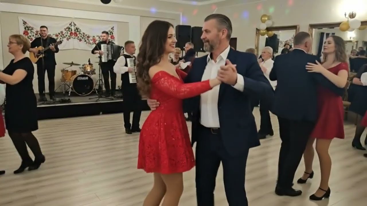 Ta Melodia Sprawia, Że Chcesz Tańczyć Bez Końca!