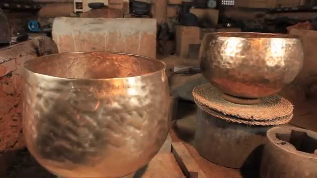 Meditation Bowl Bells 방짜유기 좌종, Constancy &Change in Korean Traditional Craft 2014
