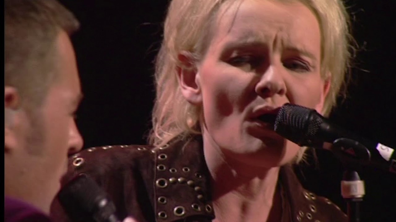 Jag tror på dig (Live på Cirkus 2003) - Peter Jöback & Eva Dahlgren
