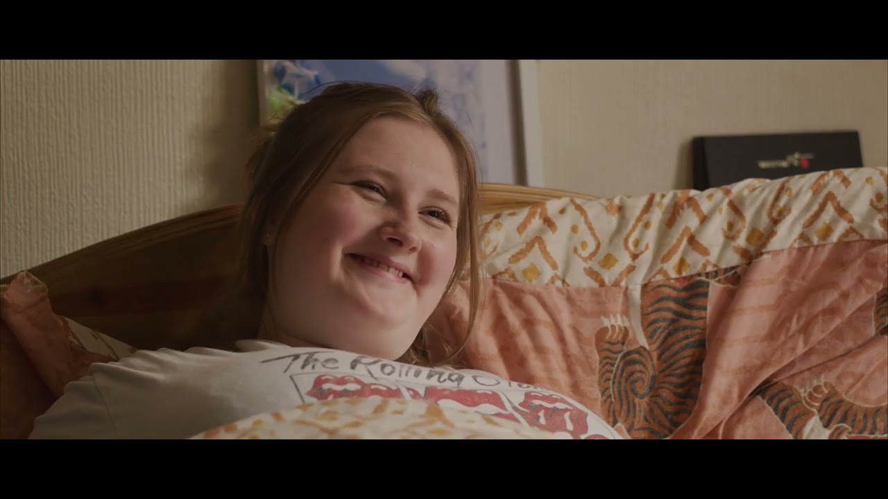 Sophie Lawlor & Millie Metcalfe Showreel Scene