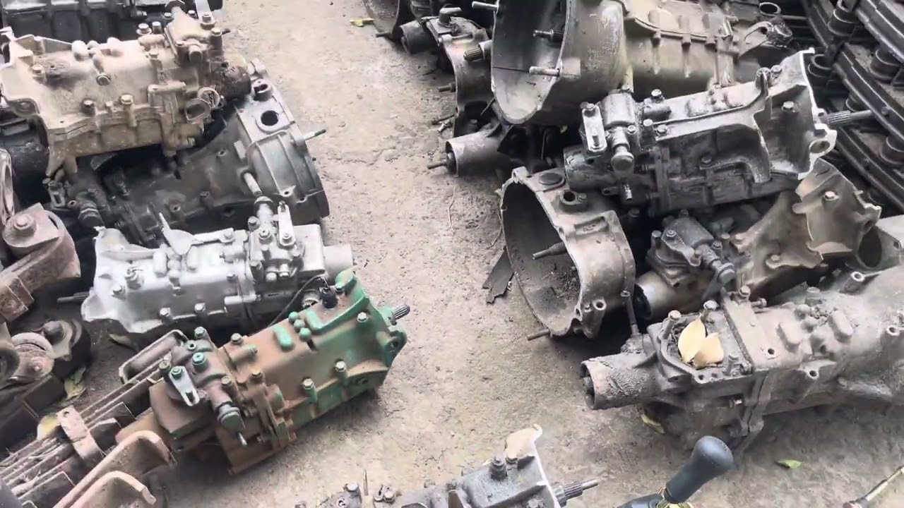 (Hộp số 5 tạ cũ ) Hộp số xe 7 tạ cũ giá 2 tr đầy đủ cần số dây số khớp nối 036-4011-683