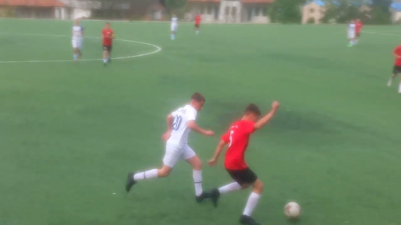 10/04/2025/ kf.drini I bardh _ kf.peja 1:1 pjesa e par u 15 shat a
