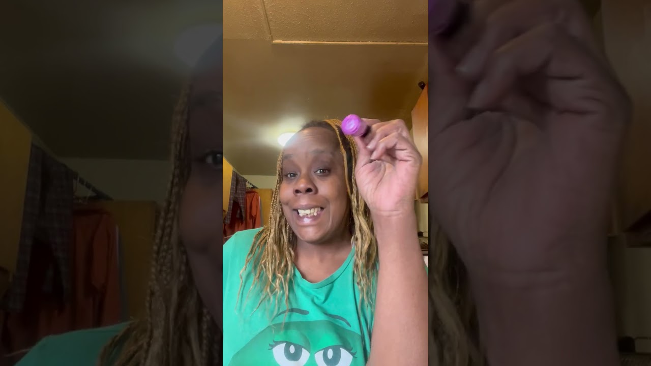 Come unbox Gel X nails and Gel polish with me.