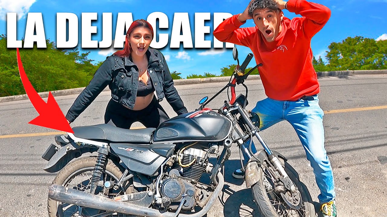 Mi novia aprende a CONDUCIR y deja CAER LA MOTO!