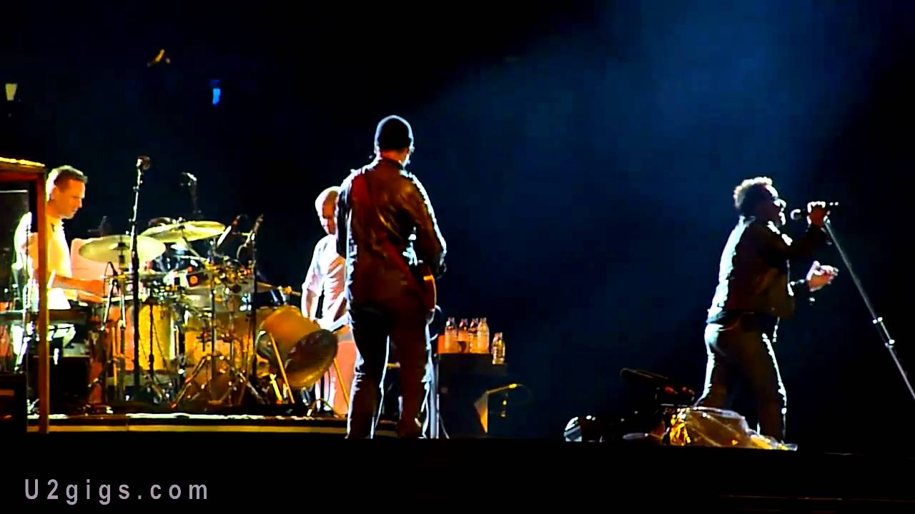 U2 Paris 2010-09-18 Mercy - u2gigs.com