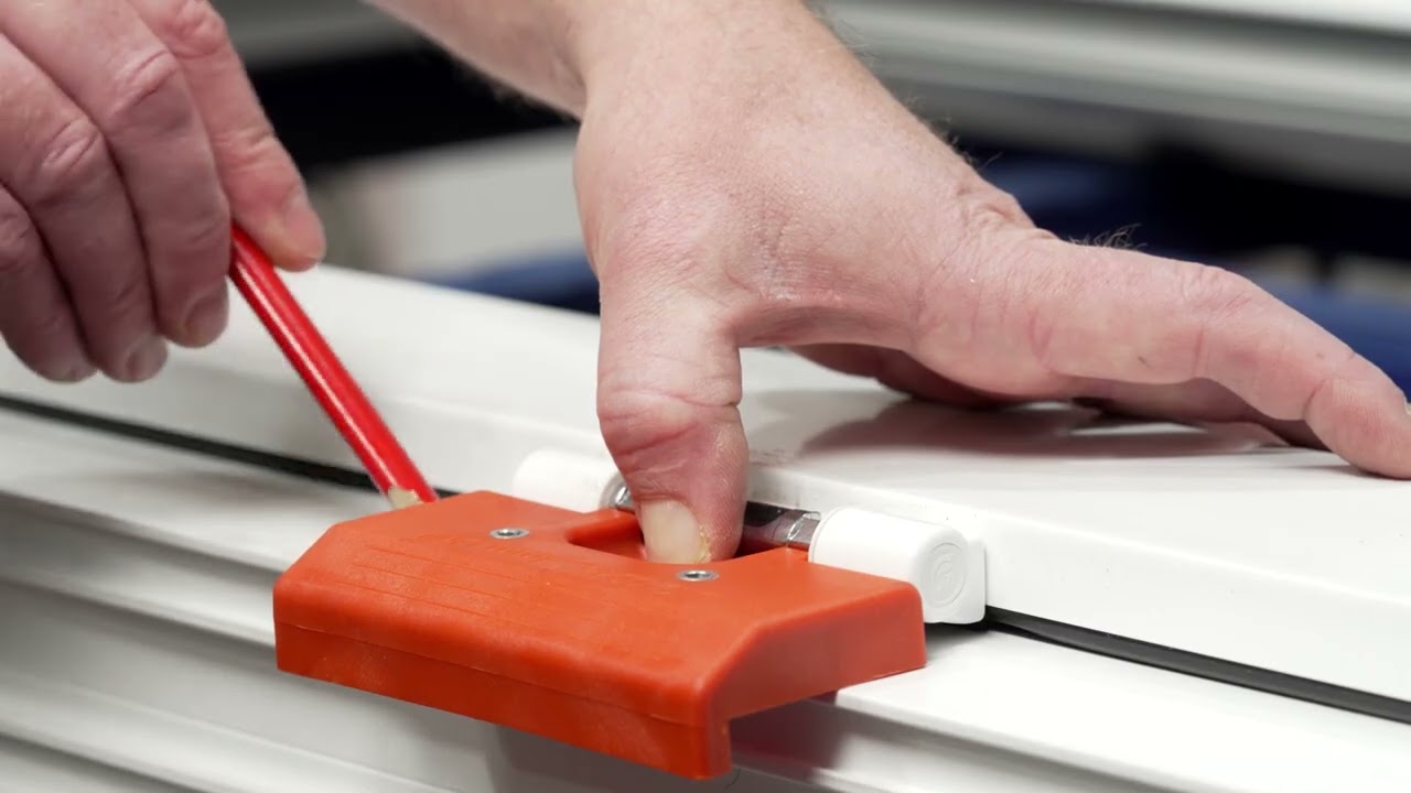 How to fit a Yale Athena PVCu Hinge