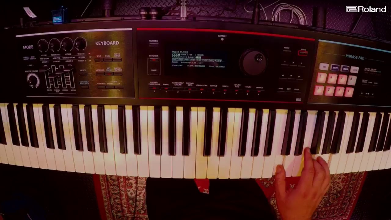Workshop ROLAND JUNO DS-88 con Cesar Guzman, En Vivo!!