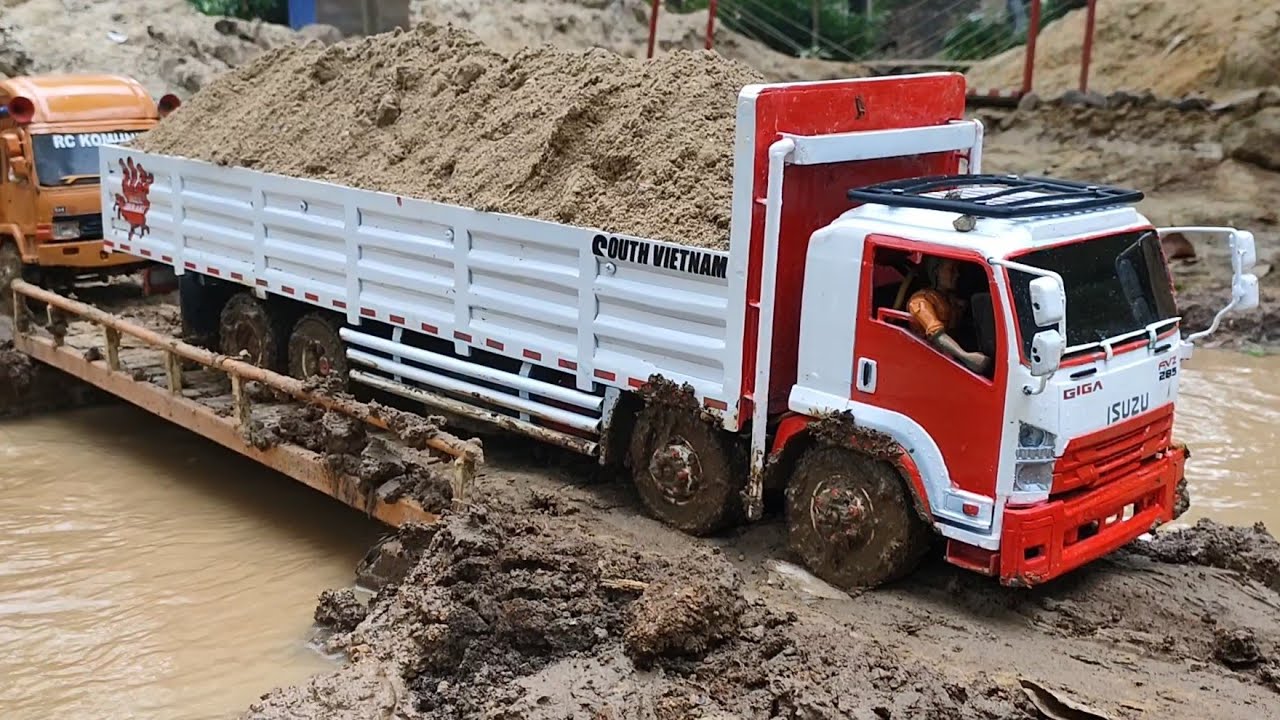 PERDANA🔥‼️UJI COBA RC TRUK GIGA TRINTON BAK SEPAR dan RC FUSO BERMUATAN FUUL TANAH
