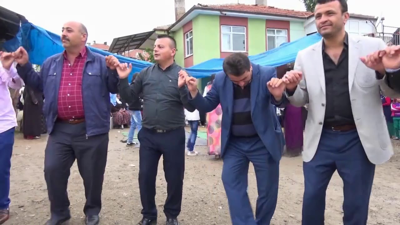 ÇUBUKLU ERGÜN - AKKUZULU TÜRKMEN HALAYI - 2018