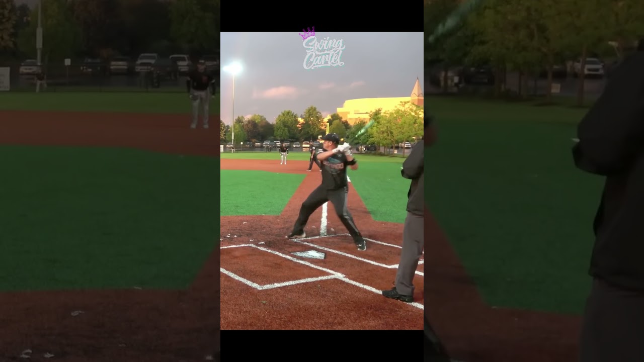 These CUTSWINGS are SCARY for DEFENSES #usssa #sports #slowpitch