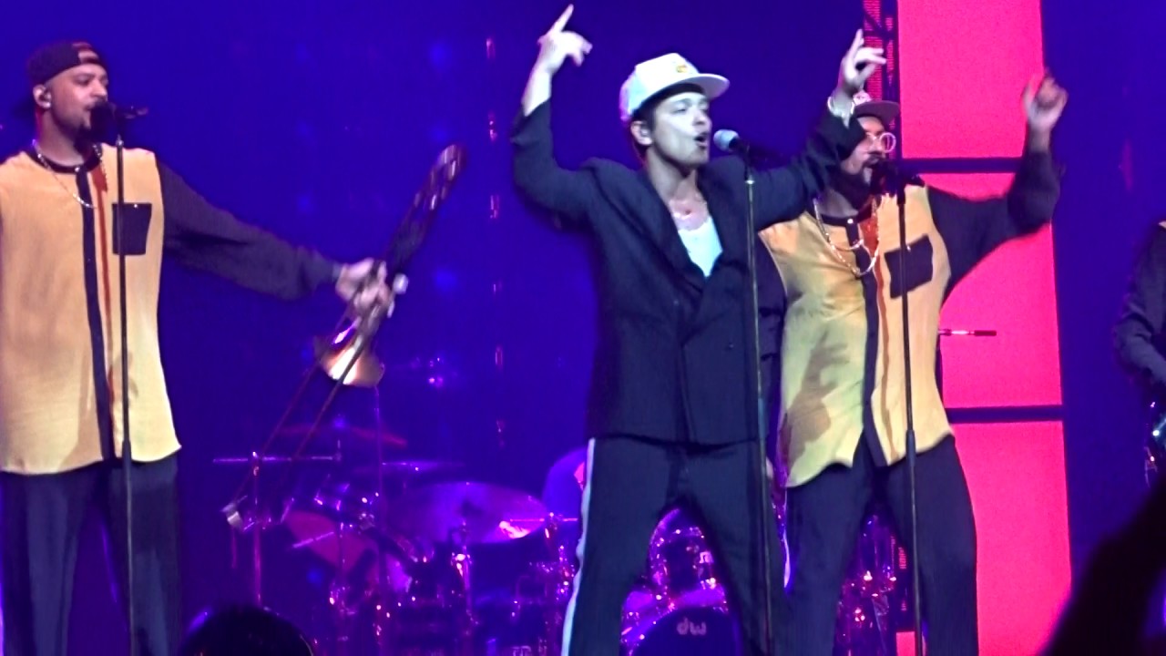 Bruno Mars - Uptown Funk - Ziggo Dome Amsterdam 2017