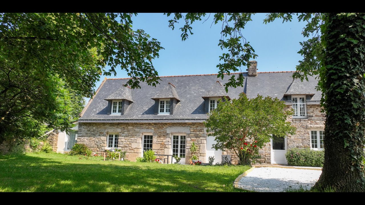 A VENDRE - GRAND CHAMP - Longère en pierres 4 chambres