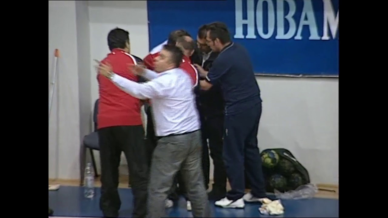 LINO CERVAR, DEBI  VO AVTOKOMANDA 2009