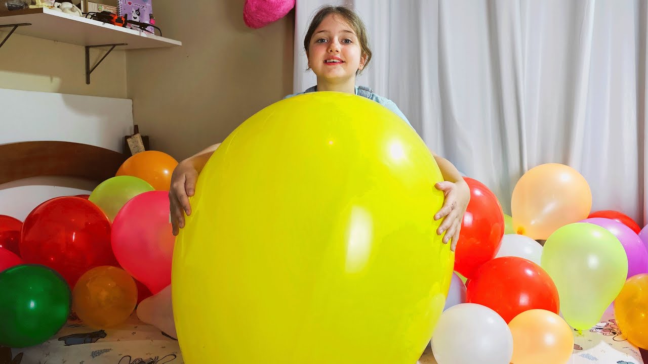 COLOQUEI 100 CAMADAS DE BALÃO NO MEU QUARTO