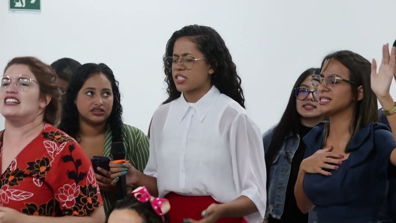 ACENDE OUTRA VÊS  | Grupo de Jovens