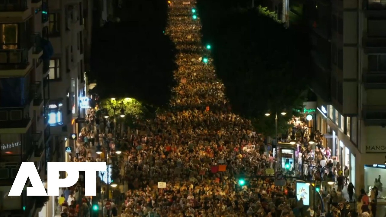 ‘Mazon Resign!’ – Valencia Erupts in Massive Protest Over Handling of Deadly 2024 Floods | APT